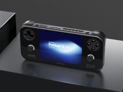 Az AyaNeo Pocket S Mini (a képen) kétféle színben - fekete és fehér - kapható. (Kép forrása: Retro Handhelds Discord)