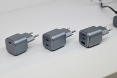 Három új 100 W-os töltő érkezik, amelyek egy, két vagy három USB-porttal rendelkeznek