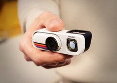 Az Insta360 Go 3S retro csomagban, teljesen új alaplappal érkezik.