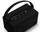 Emberton III a Pitch Black című filmben