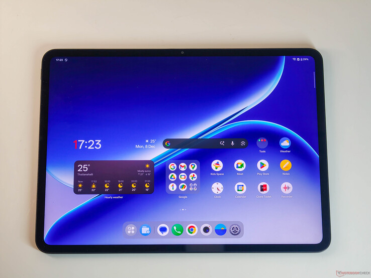 A OnePlus Pad Go 2 egy 12,1 hüvelykes IPS LCD kijelző (Kép forrása: Notebookcheck)