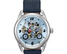A Citizen FE7097-05W Eco-Drive karóra égkék számlappal rendelkezik