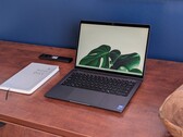 Dell Pro 7 13 2-in-1 konvertibilis készülék tesztje: Kifejezetten irodai munkára tervezve
