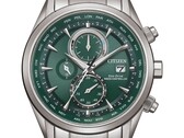 Citizen World Chronograph A.T. AT8260-85X karóra zöld számlappal, rozsdamentes acél tokban és karkötővel, három kis számlappal és világidő-skálával.