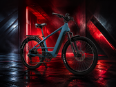 A Monarc Tracer egy Bafang 750 W-os hátsó kerékagy-motorral van felszerelve