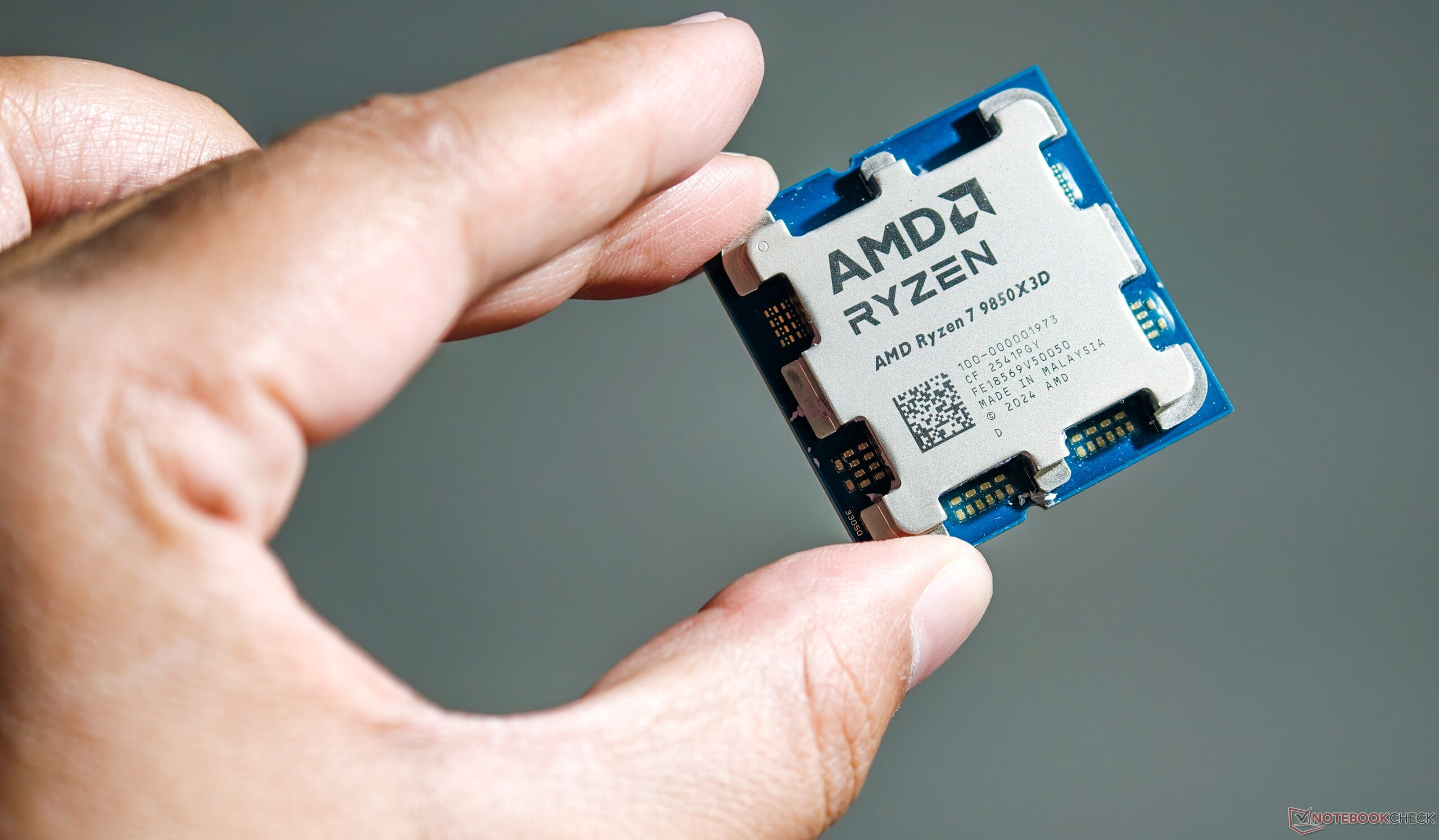 AMD Ryzen 7 9850X3D felülvizsgálatban