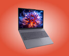 Az IdeaPad Slim 3i 15IWC11 Luna Grey színben.