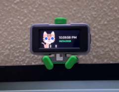 A WebScreen 2 hüvelykes AMOLED kijelzővel rendelkezik. (Kép forrása: nishad2m8 / YouTube)