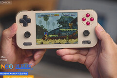 Az Ayaneo Pocket S Mini a Pocket Air Mini készülékhez hasonló kijelzővel rendelkezik. (Kép forrása: Ayaneo)