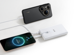 A Huawei beépített kábellel ellátott Power Bank (100W 12000) (képünkön) Kínában megjelent. (Kép forrása: Huawei)