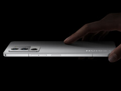 A Legion Y70 hamarosan frissülni fog. A képen a 2022-es modell promóciós képe.