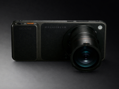 A Find X9 Ultra egy telekonverter tartozékkal.