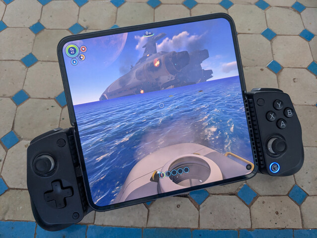 A Subnautica több mint 30 órányi víz alatti túlélést kínál a Android eszközödön