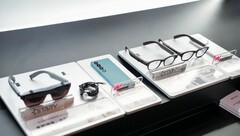 A Meizu szemüvege a további okostechnika mellett. (Kép forrása: Meizu)
