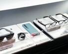 A Meizu szemüvege a további okostechnika mellett. (Kép forrása: Meizu)