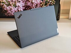 Lenovo ThinkPad T16 Gen 4 AMD (kép forrása: Notebookcheck)