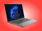 A V14 Gen 6 AMN egy egyszerű laptop, rengeteg csatlakozóval.