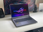 Asus ROG Strix G18 2025 felülvizsgálat - Egy 18 hüvelykes gamer laptop a nagy teljesítményű AMD 9955HX & RTX 5070 processzorral