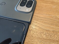 A Google tok az adamid tokkal összehasonlítva további 1-2 mm-rel növeli a tömeget