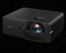 A BenQ LK830ST lézerszimulációs projektor (a képen) már kapható. (Kép forrása: BenQ, szerk.)