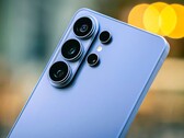 A Galaxy S27 Ultra nem hivatalos látványterve.