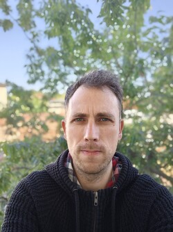 Szelfi a Xiaomi 15S Pro-val