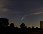 A Neowise üstököst ábrázoló kép. (Kép forrása: TheOtherKev - Pixabay)