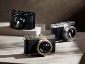 A Lumix L10 három színben kapható, a Titanium Gold limitált kiadásban.