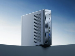 Az MS-01 SE legfeljebb 64 GB DDR4 RAM-mal szerelhető fel. A képen: a mini PC elülső részét bemutató promóciós kép.