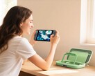 A Belkin Charging Case Pro tölti a Nintendo Switch 2-t szállítás közben. (Kép forrása: Belkin)