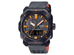 A Casio Pro Trek PRW-6900TFS sorozat (a képen) sötétszürke tokkal és számlapokkal rendelkezik, amelyeket narancssárga indexek és mutatók hangsúlyoznak. (Kép forrása: @morgan_gshock az Instagramon)