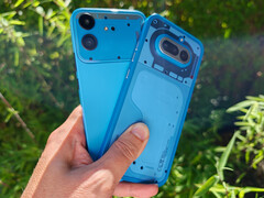 Források: Nothing Phone (4b) és (4a)