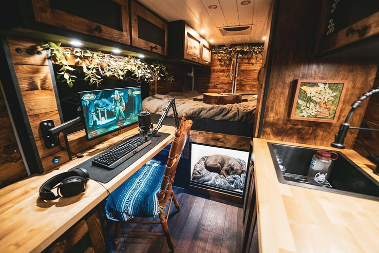 (Kép forrása: u/ttthefineprinttt via r/battlestations)