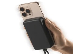 A Xiaomi kiadta a 33W-os Magnetic Power Bank 10000mAh (integrált kábel) (képünkön) Spanyolországban. (Kép forrása: Xiaomi)