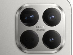 A Xiaomi 15T Pro viszonylag egyszerű kialakítású, három hátlapi kamerával rendelkezik. (Kép forrása: via WinFuture)