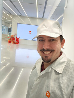 Meglátogattuk a Xiaomi pekingi gyárát.