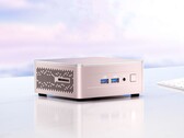 A Geekom A5 mini PC AMD APU-val, akár 64 GB RAM-mal és arany színű kivitelben kapható. 