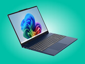 Az IdeaPad 5 2-in-1 15IWC11 Luna Grey színben.