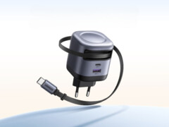 Az új Ugreen Nexode 45W USB-C töltő (a képen) visszahúzható kábellel rendelkezik. (Kép forrása: Ugreen)