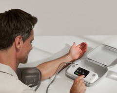 A Withings BPM Vision intelligens vérnyomásmérő már kapható, és EKG funkciót is kínál. (Kép forrása: Withings)