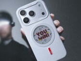 Xtrem Instant egyedi tok beépített E-Ink kijelzővel