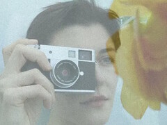 A Fujifilm X fél digitális fényképezőgép 1 hüvelykes érzékelőt használ kompakt testben. (Kép forrása: Fujifilm)