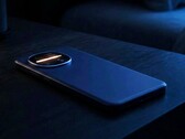 A Sharp Aquos R11 kameramoduljában egy RGB LED-szalag található.