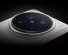 A Vivo X300 Pro várhatóan felülmúlja a képen látható X200 Pro-t, ami a kamera hardverét illeti. (Kép forrása: Vivo)
