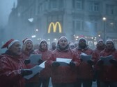 A McDonald's teljesen mesterséges intelligencia által generált reklámfilmje heves ellenérzésekkel szembesül. (Kép forrása: OudeTVinHD via YouTube)