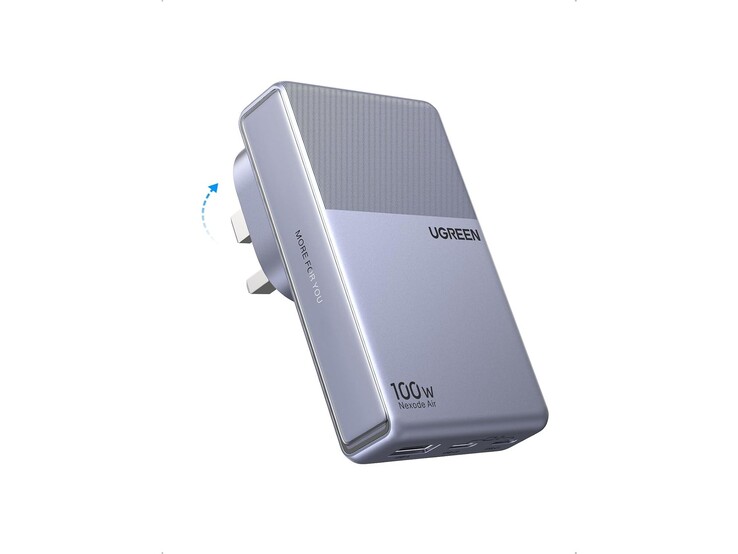 Az Ugreen Nexode Air Slim 100W összecsukható brit dugaszokkal rendelkezik