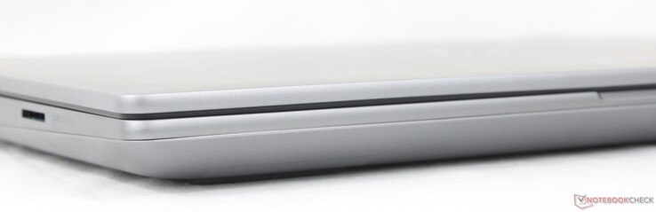 Elöl: Portok nélkül