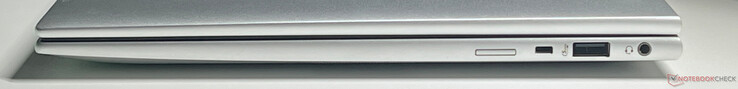 Jobb oldal: USB-A 3.2 Gen.1 (5 Gbps), 3,5 mm-es sztereó csatlakozó, Nano-SIM foglalat, biztonsági zár, USB-A 3.2 Gen.1 (5 Gbps), 3,5 mm-es sztereó csatlakozó