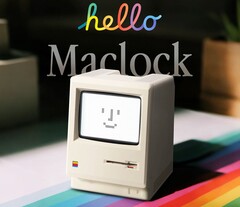 A Maclock kialakításánál a Macintosh Classic-ot vették alapul. (Kép forrása: Kokogol)