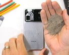 Az Honor Robot Phone-nak nem szabad túl sok szennyeződéssel érintkeznie, legalábbis a gimbal kamerájának nem.